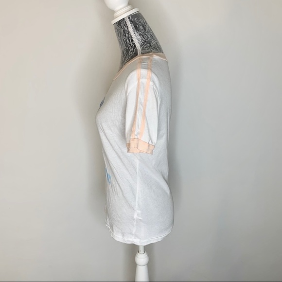 SOLD!!! WILDFOX ‘Kiss Me I’m Terrific’ T-Shirt - Picture 4 of 7